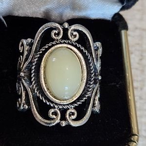 New Womens Moon Stone Silver Swirl Ring